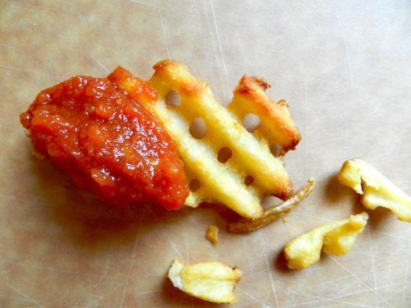 Healthy Homemade Ketchup by Rachel Schultz