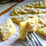 sugar crumb dessert pizza