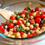 tomato & chickpea salad