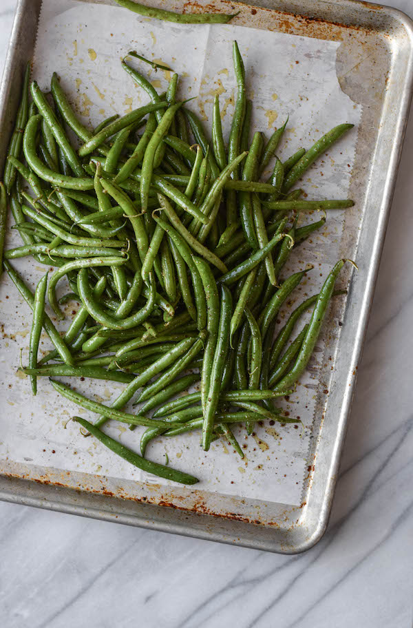 OVEN ROASTED GREEN BEANS