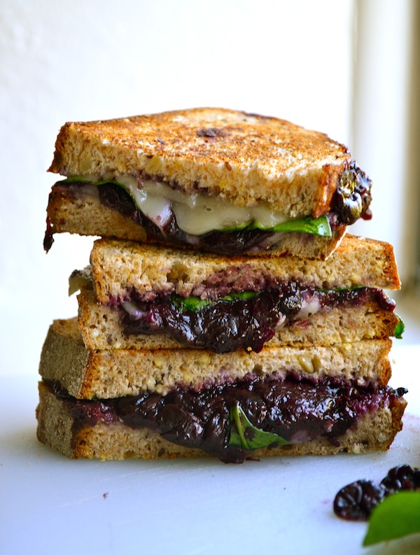 BALSAMIC BLUEBERRY GRILLED CHEESE