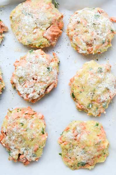 SALMON CAKES WITH CHIVE SAUCE from Rachel Schultz