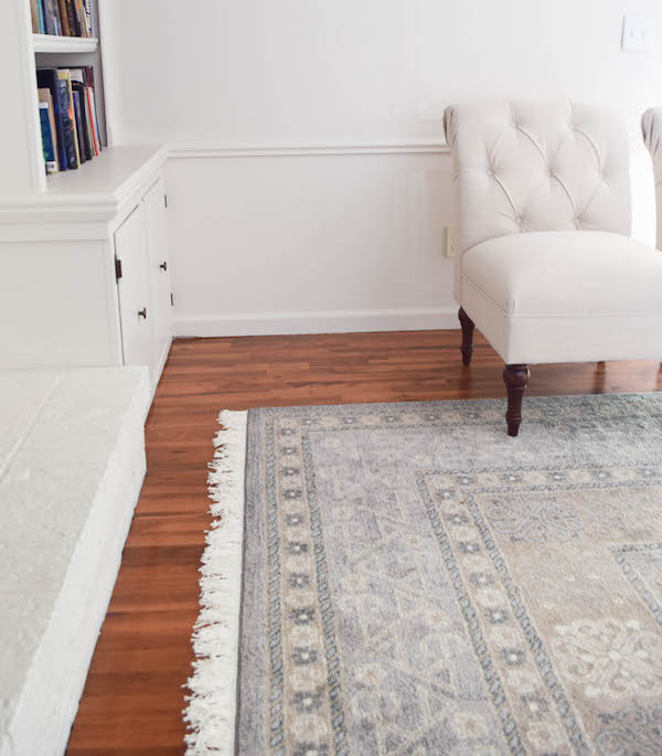 AFFORDABLE, NOT-RED TRADITIONAL RUGS